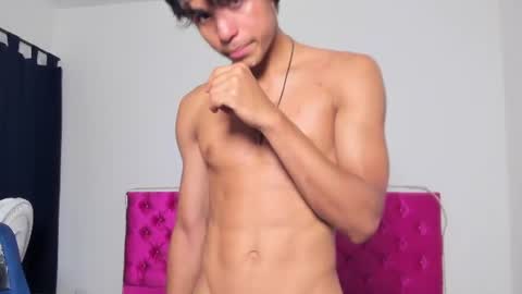 Snapshot of skinny_sam23 chatting on July 10, 2026, 5:01 am sam online show from July 10, 2026, 5:01 am