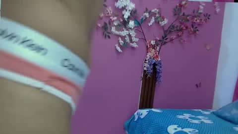 barbi online show from October 13, 2025, 1:27 am