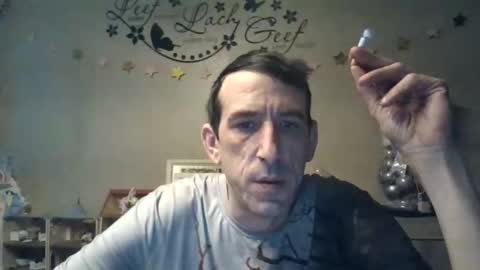 SkinnyBigCock2 online show from January 14, 2026, 8:20 am