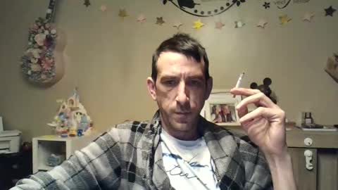 SkinnyBigCock2 online show from April 7, 2026, 3:40 am