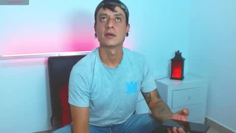 Snapshot of skinnydevil1 chatting on February 9, 2026, 3:10 am skinnydevil1 online show from February 9, 2026, 3:10 am