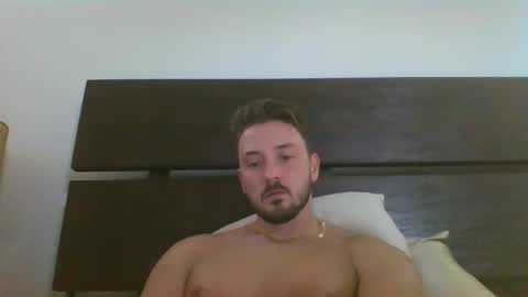 skinnyguylongdick1 online show from February 26, 2025, 11:59 pm