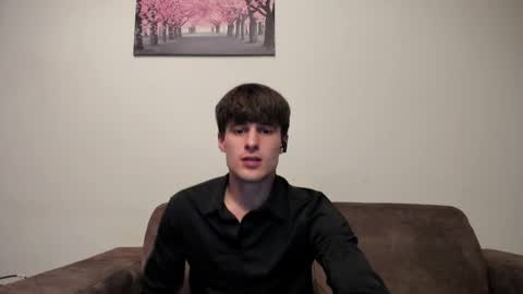 skinnyguywithbigd online show from April 16, 2026, 1:28 am