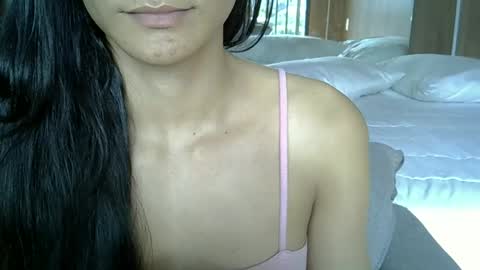 Snapshot of skinnykittencam chatting on October 22, 2025, 6:29 pm skinnykittencam online show from October 22, 2025, 6:29 pm