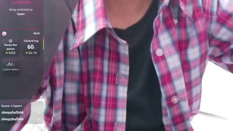 Karla  online show from November 18, 2025, 3:01 am