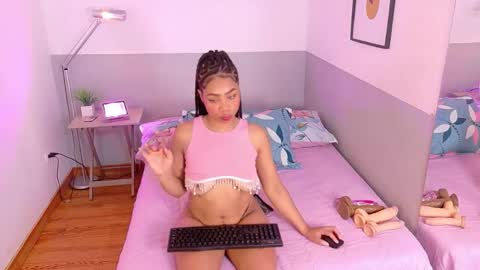 SAMANTHA  online show from May 15, 2026, 2:51 am