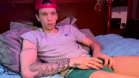 Snapshot of skittles933 chatting on March 5, 2025, 12:11 pm Skittles online show from March 5, 2025, 12:11 pm