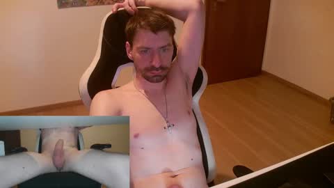 Snapshot of sklavedominic1989 chatting on February 16, 2025, 5:26 pm sklavedominic1989 online show from February 16, 2025, 5:26 pm