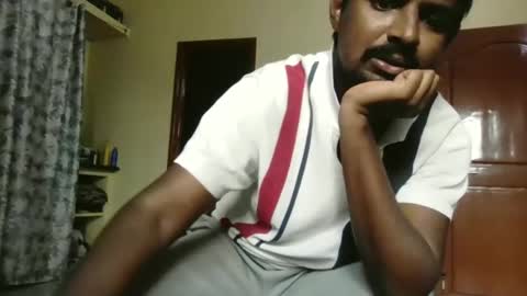 Snapshot of sklavepappu143 chatting on March 13, 2026, 5:14 am Indianslut1431 online show from March 13, 2026, 5:14 am