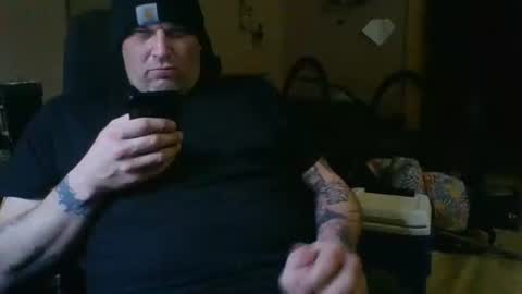 Snapshot of skunk8p chatting on February 21, 2025, 10:39 am skunk8p online show from February 21, 2025, 10:39 am