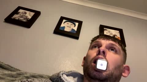 skuzzy25 online show from January 19, 2025, 12:49 am