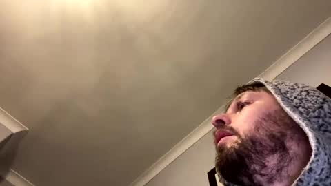 skuzzy25 online show from February 16, 2025, 3:04 am