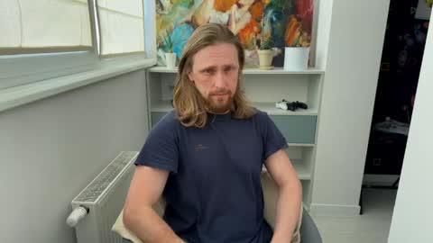 Snapshot of sky_guy25 chatting on April 21, 2026, 7:58 am sky_guy25 online show from April 21, 2026, 7:58 am