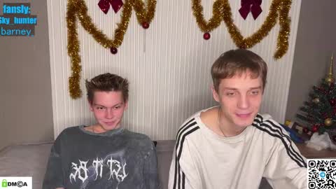 Snapshot of sky_hunter chatting on January 6, 2026, 8:12 pm sky_hunter online show from January 6, 2026, 8:12 pm