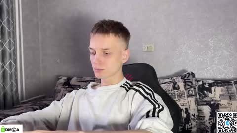 Snapshot of sky_hunter chatting on January 12, 2026, 9:14 am sky_hunter online show from January 12, 2026, 9:14 am