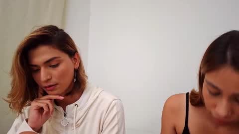 Snapshot of skyamber8v2 chatting on May 10, 2026, 10:26 pm Vi online show from May 10, 2026, 10:26 pm