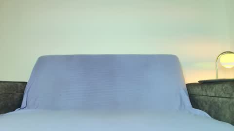 skye moore online show from September 18, 2025, 12:40 pm