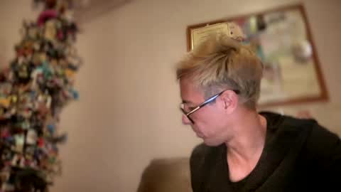 IAN HARD online show from March 31, 2026, 3:23 pm