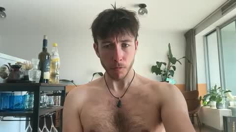 skyisthelimit1995 online show from March 22, 2026, 1:36 pm