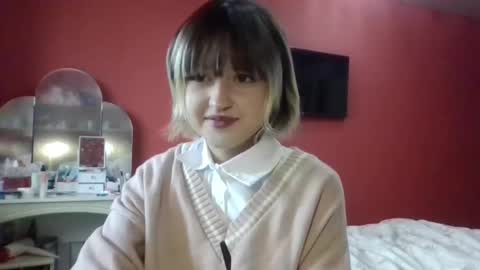 Snapshot of skylaporter1 chatting on December 1, 2025, 10:09 am your little angel Masha online show from December 1, 2025, 10:09 am