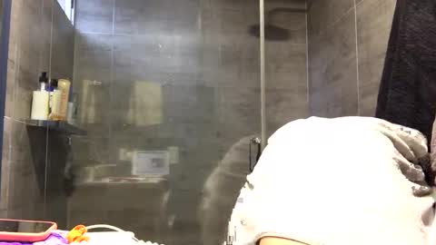 Skyler online show from October 8, 2025, 10:51 pm