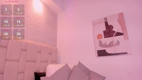    online show from February 13, 2025, 10:54 pm