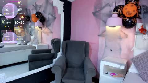 skylerbloom online show from October 26, 2025, 3:01 am