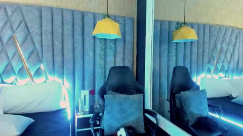 skylerbloom online show from March 2, 2026, 5:08 am