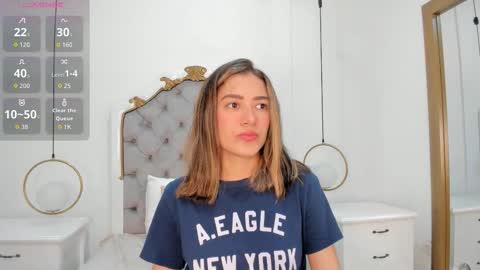 Snapshot of skylerwhite02 chatting on March 9, 2026, 3:32 am Skyler online show from March 9, 2026, 3:32 am