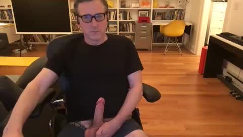 Snapshot of skyline3371 chatting on January 19, 2025, 5:05 am Skyline3371 online show from January 19, 2025, 5:05 am