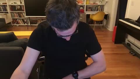 Snapshot of skyline3371 chatting on February 26, 2025, 4:58 am Skyline3371 online show from February 26, 2025, 4:58 am