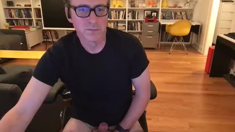 Snapshot of skyline3371 chatting on September 12, 2025, 3:39 am Skyline3371 online show from September 12, 2025, 3:39 am