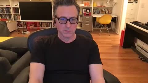 Snapshot of skyline3371 chatting on February 20, 2026, 6:26 am Skyline3371 online show from February 20, 2026, 6:26 am