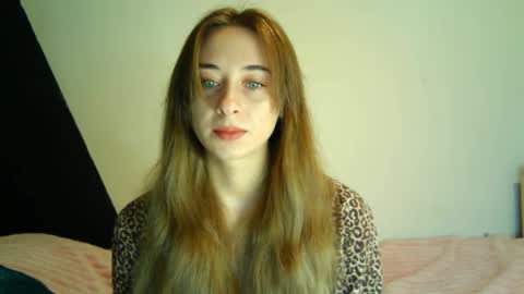 Snapshot of skyremnant chatting on February 22, 2026, 10:25 am skyremnant online show from February 22, 2026, 10:25 am