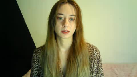 Snapshot of skyremnant chatting on February 28, 2026, 10:38 am skyremnant online show from February 28, 2026, 10:38 am