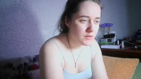 skyressie333 online show from February 19, 2025, 6:21 pm