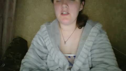 skyressie333 online show from October 20, 2025, 6:52 pm