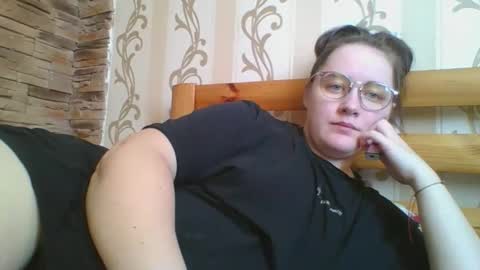 skyressie333 online show from February 18, 2026, 10:00 am