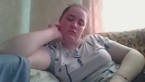 skyressie333 online show from March 28, 2026, 7:52 am