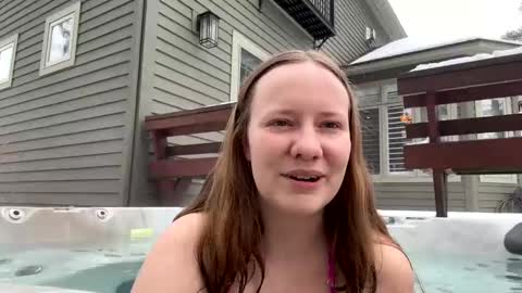 Sky Winters online show from January 3, 2025, 3:33 pm