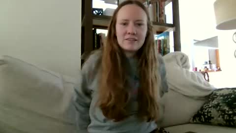 Sky Winters online show from November 28, 2025, 4:42 pm