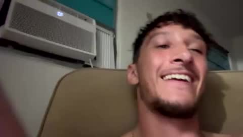 Snapshot of skyydaddy9 chatting on November 8, 2025, 3:29 am skyydaddy9 online show from November 8, 2025, 3:29 am