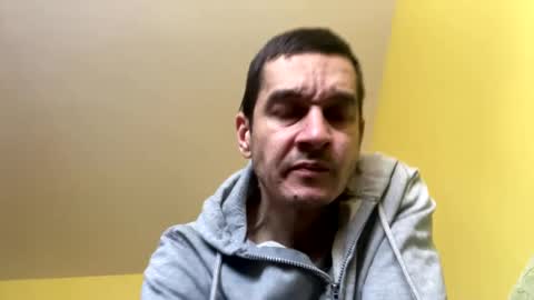 slabyhrac online show from February 10, 2025, 9:25 am