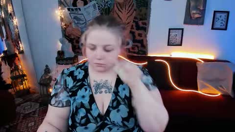 Slada Deew online show from September 9, 2025, 5:18 am