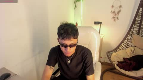 Snapshot of slasher_x chatting on January 15, 2026, 8:34 pm slasher_x online show from January 15, 2026, 8:34 pm