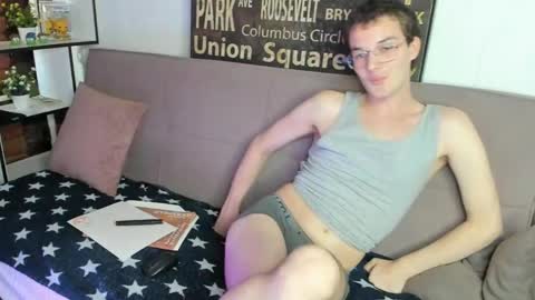 Snapshot of slate_wisp chatting on May 25, 2026, 1:39 pm slate_wisp online show from May 25, 2026, 1:39 pm