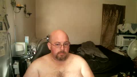 Snapshot of slavejim518 chatting on December 27, 2024, 6:57 am slavejim online show from December 27, 2024, 6:57 am