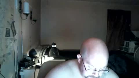 Snapshot of slavejim518 chatting on December 1, 2025, 12:48 am slavejim online show from December 1, 2025, 12:48 am
