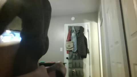 Snapshot of slaythereal3 chatting on January 7, 2026, 10:23 pm slaythereal3 online show from January 7, 2026, 10:23 pm