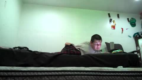 Sleazyycarlitx online show from October 12, 2025, 9:30 am